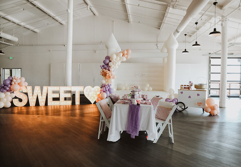Love is in the Air: A Valentine's & Galentine's Day Photo Shoot Bash